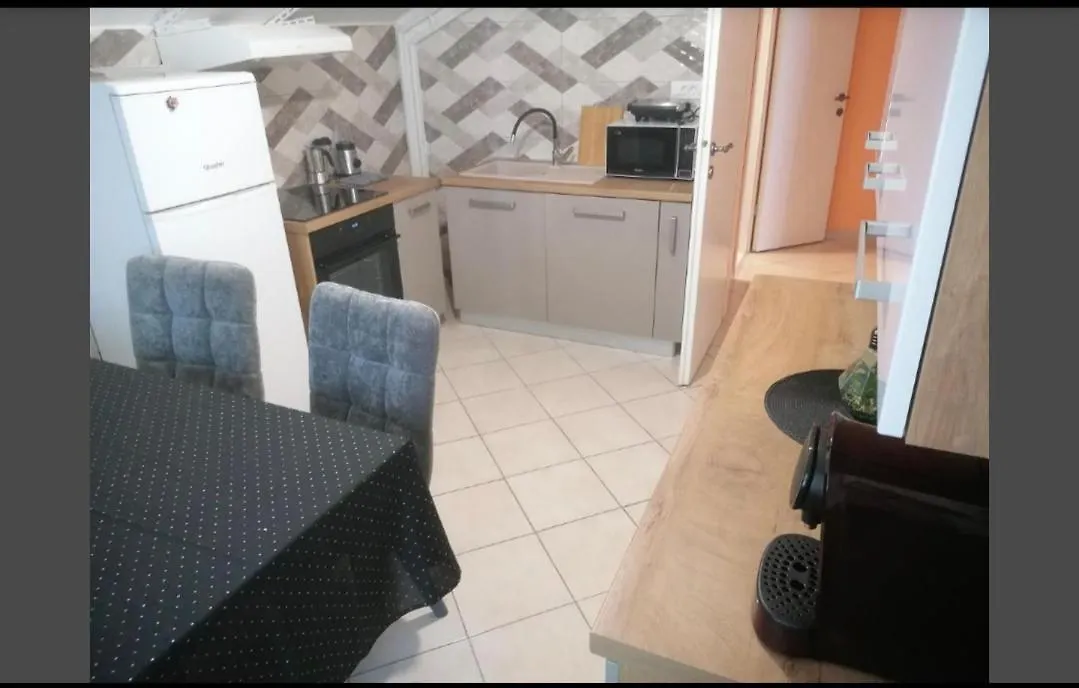 Apartment Punta With Garage, Balcony, Garden And Sea View Opatija